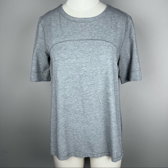lululemon athletica Tops - Like New-Lululemon Grey Short Sleeves Scoop Neck Open Sides Top, Size unknown